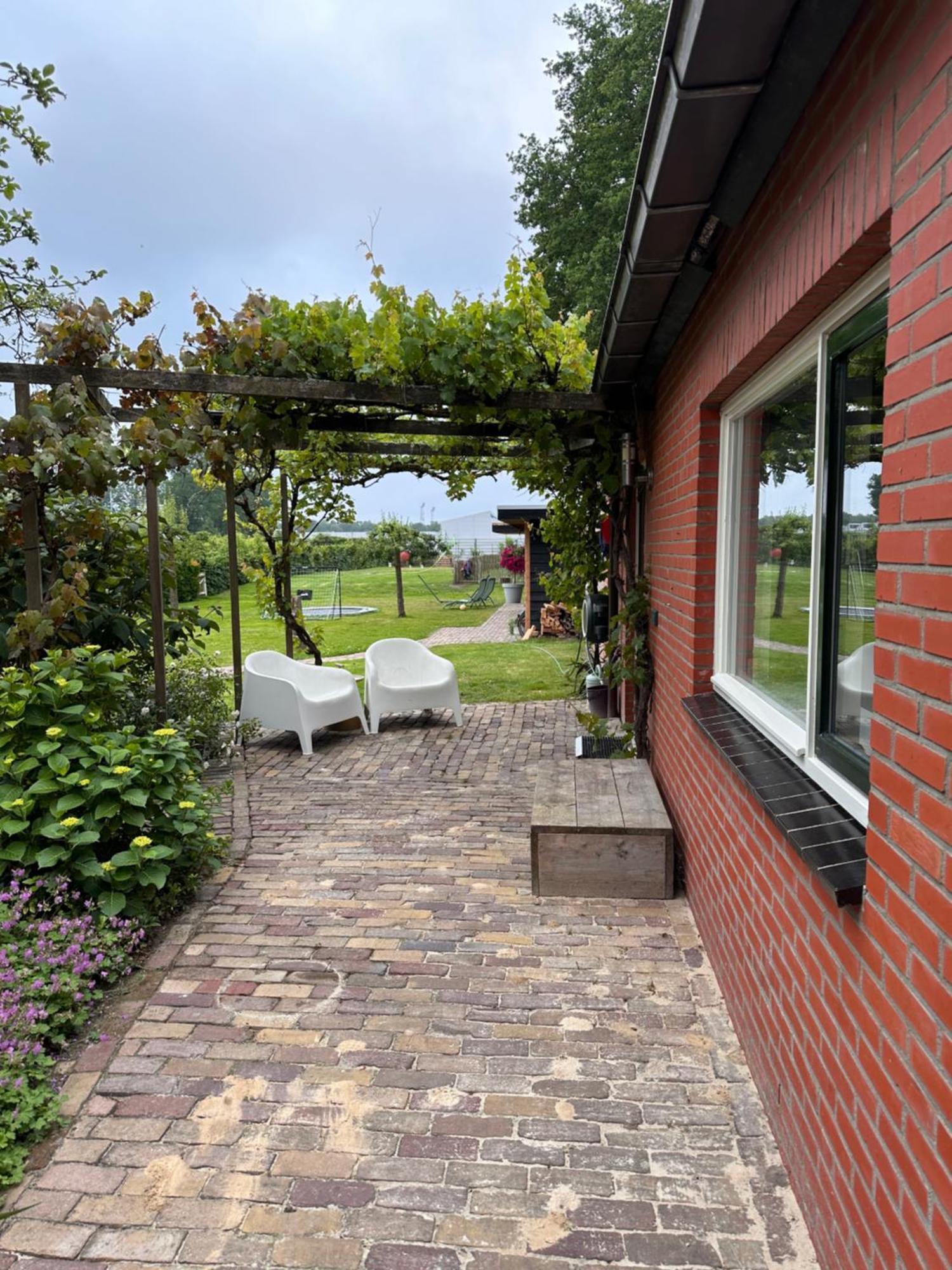 B&B Het Kleine Huisje เอ็มเมน ภายนอก รูปภาพ